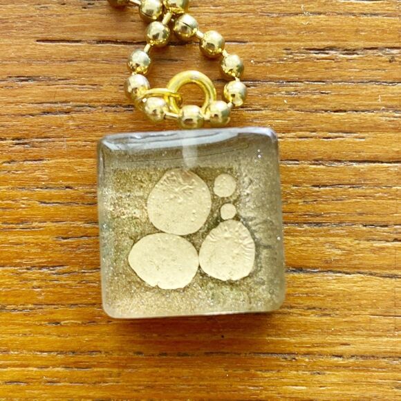 Tiny Square Gold Drop Epoxy Resin Pendant Necklace Gold Plated 23 in Ball Chain - Picture 2 of 4
